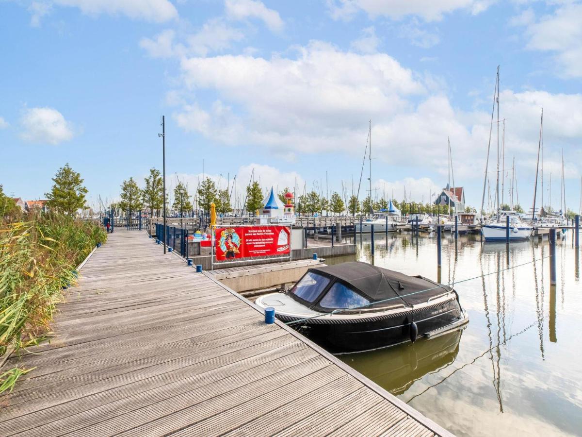 Comfortable Houseboat In Volendam Marina Hotel Buitenkant foto