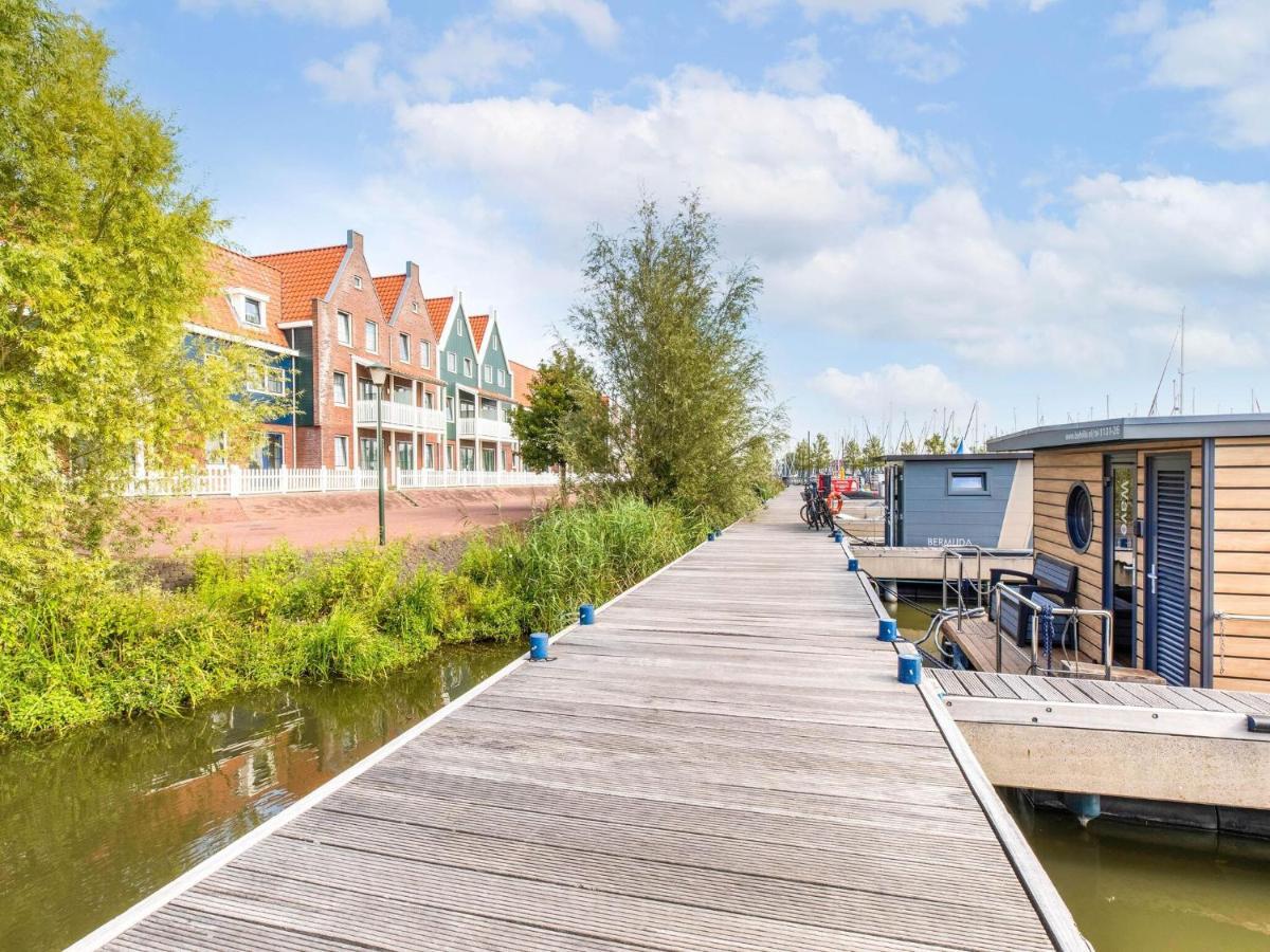 Comfortable Houseboat In Volendam Marina Hotel Buitenkant foto